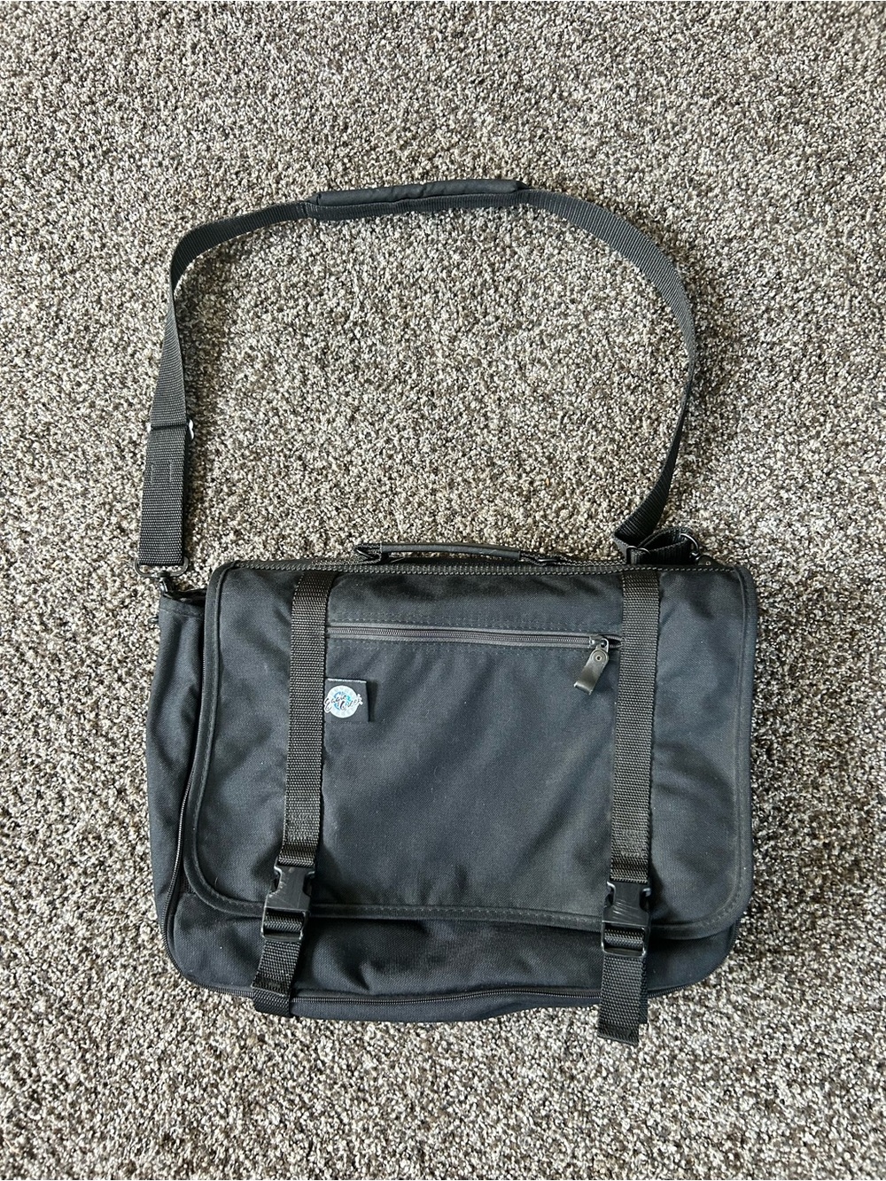Eagle Creek Messenger Bag with Adjustable Shoulder Strap